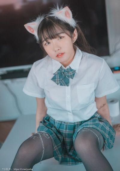 漂亮的女老师电影