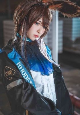 儿大不由爹